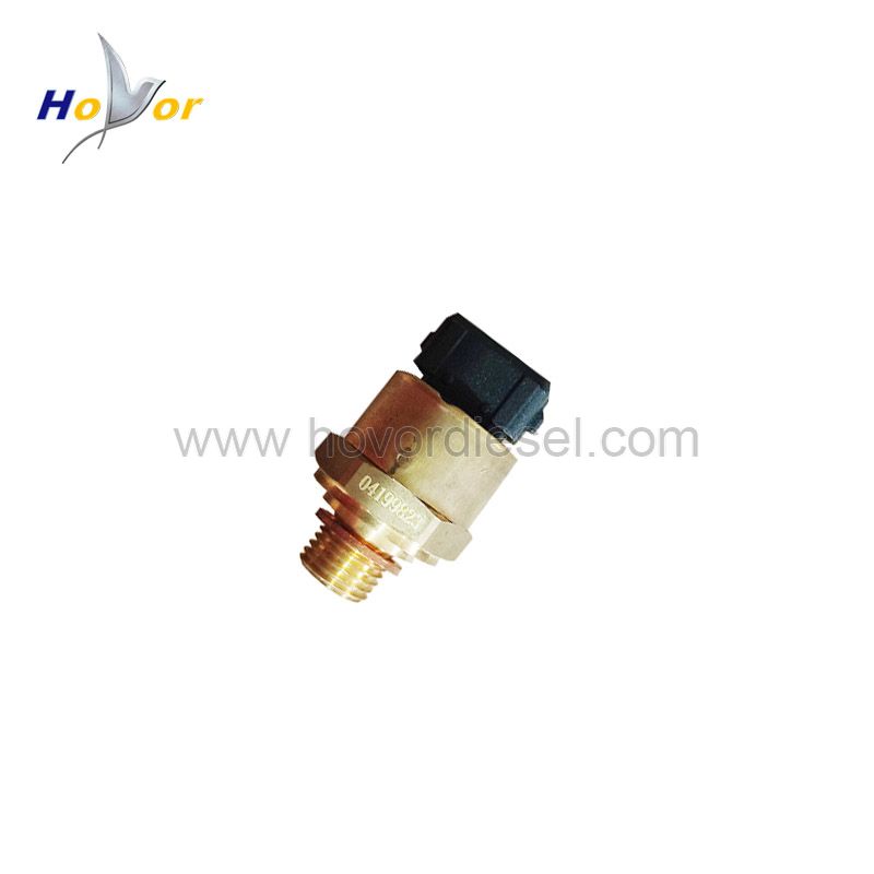 04199823 04199478 Diesel Engine Spare Parts Oil Pressure Sensor for Deutz 2013 1015 2012 1013 1012